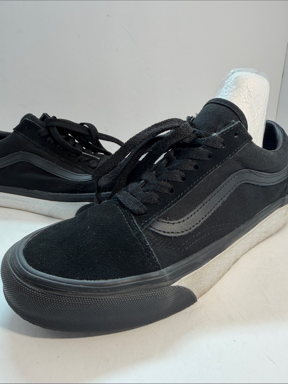 Vans Black Low-Profile Suede & Canvas Sneakers